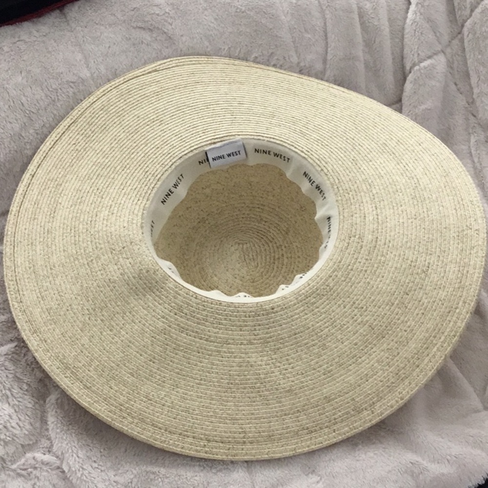 Floppy Nine West beach hat - Picture 4 of 5